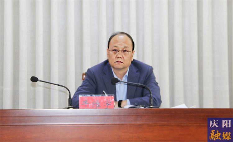 引大引強引頭部 為數(shù)字經(jīng)濟賦智賦能 ——訪慶陽市住建局黨組書記、局長牛維宇